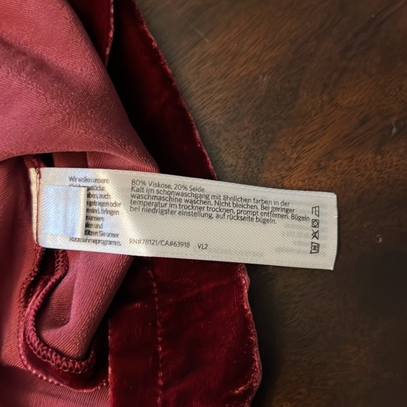 Eileen Fisher  Silk Velvet V-Neck Long Dolman Sleeve Boxy Top - Picture 8 of 9